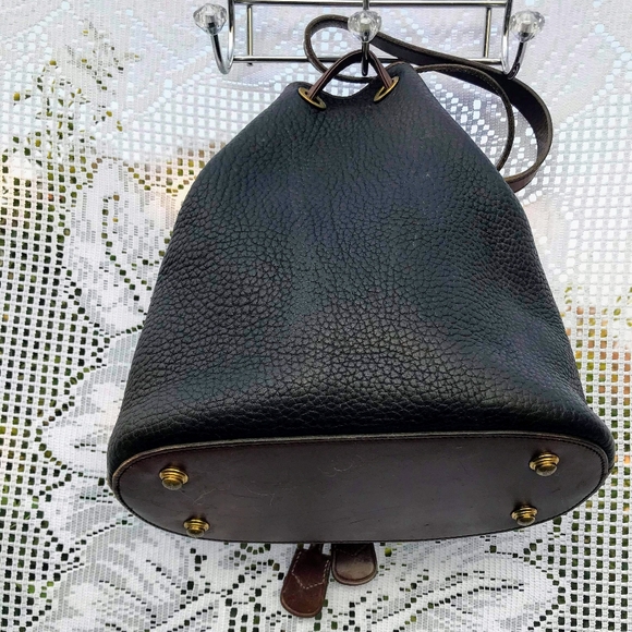 Vintage Dooney and Bourke bag - Picture 9 of 9